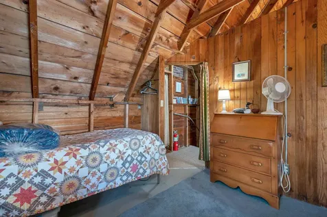 43 Howard Road Holderness NH 03245
