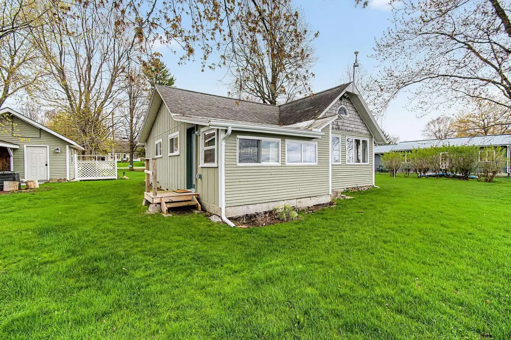 60 Maquam Shore Road Swanton VT 05488