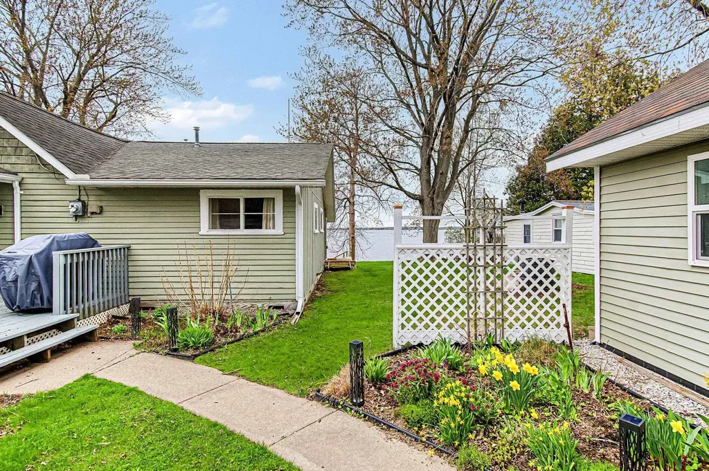 60 Maquam Shore Road Swanton VT 05488