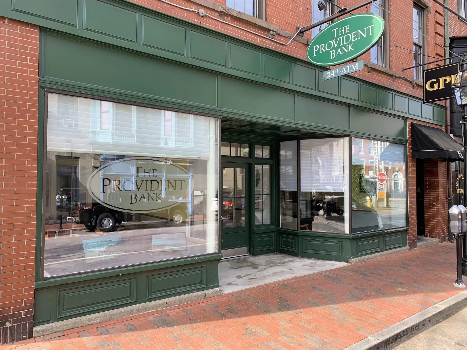 21 Daniel Street Portsmouth NH 03801
