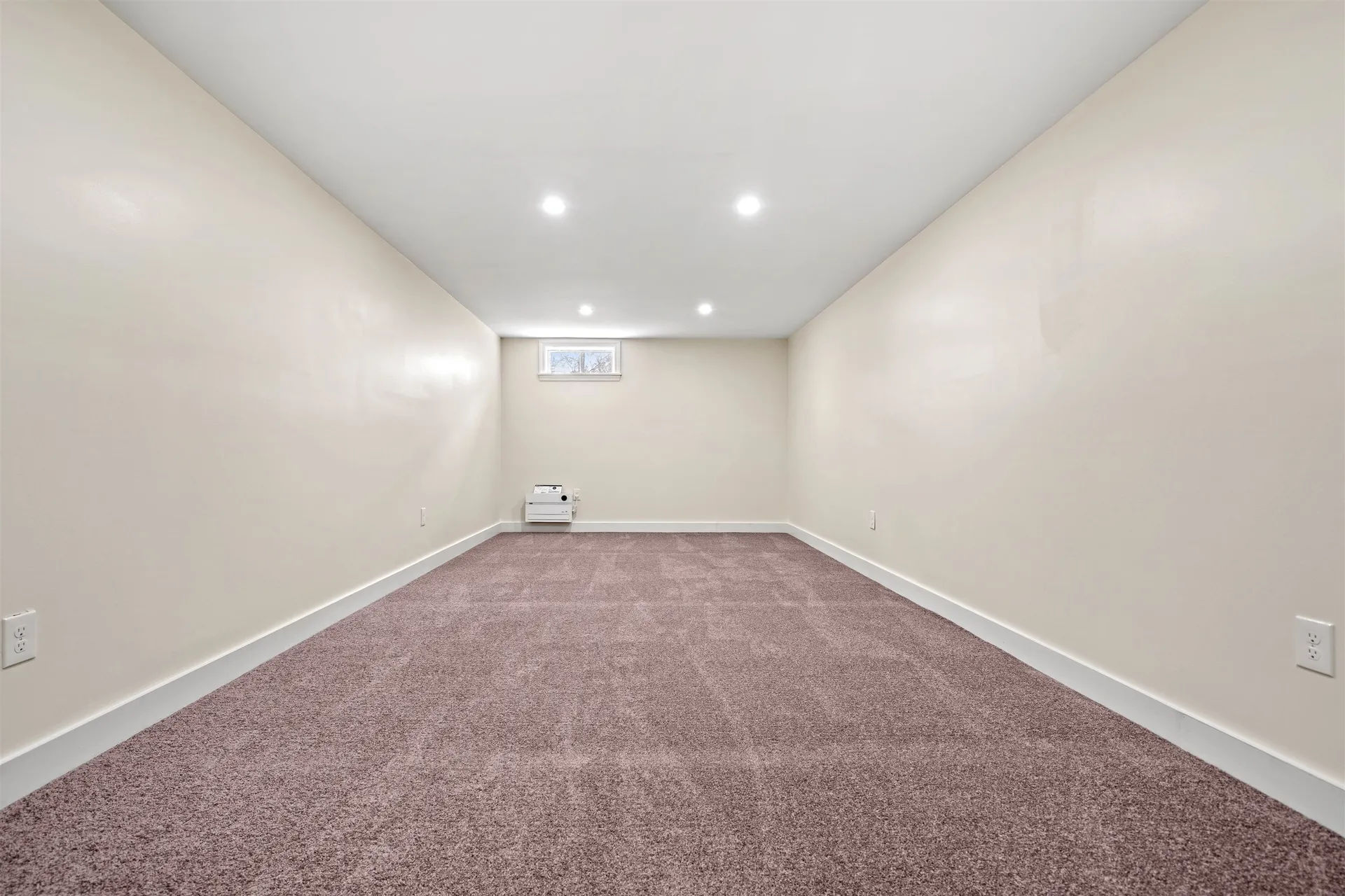 6 Colonial Drive Gilford NH 03249