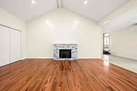 6 Colonial Drive Gilford NH 03249