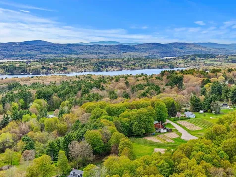6 Colonial Drive Gilford NH 03249