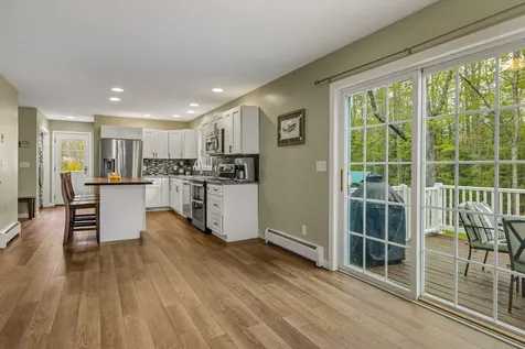 109 Langford Road Raymond NH 03077