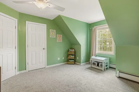 109 Langford Road Raymond NH 03077
