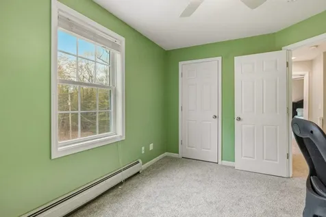 109 Langford Road Raymond NH 03077