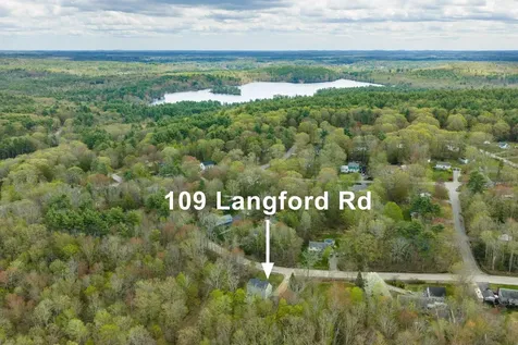 109 Langford Road Raymond NH 03077