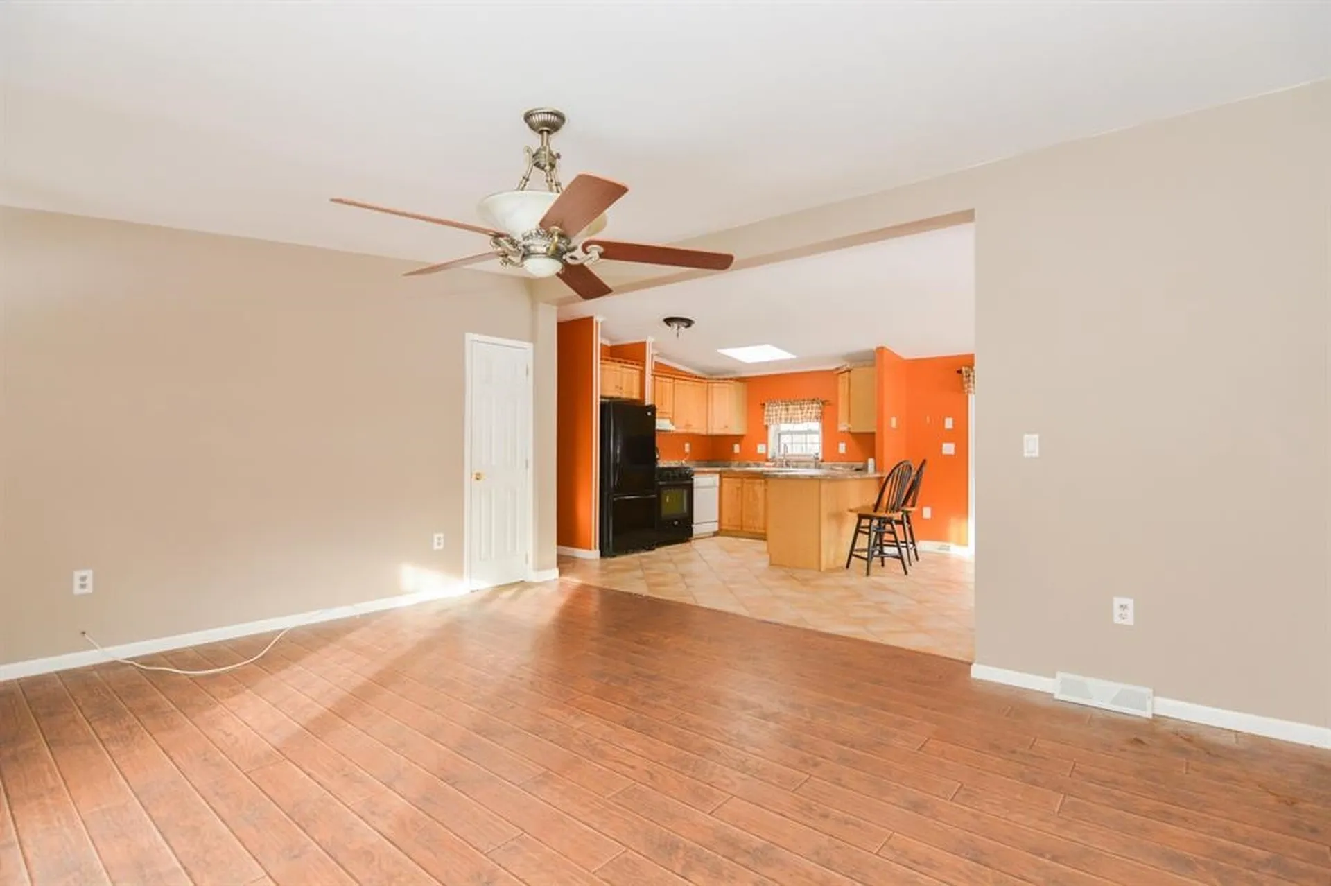 47 Campbell Drive Salem NH 03079