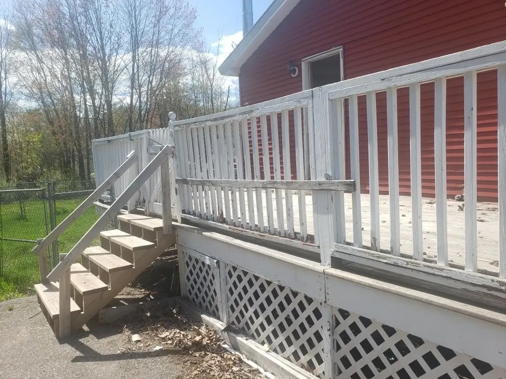 260 Charles Street Farmington NH 03835