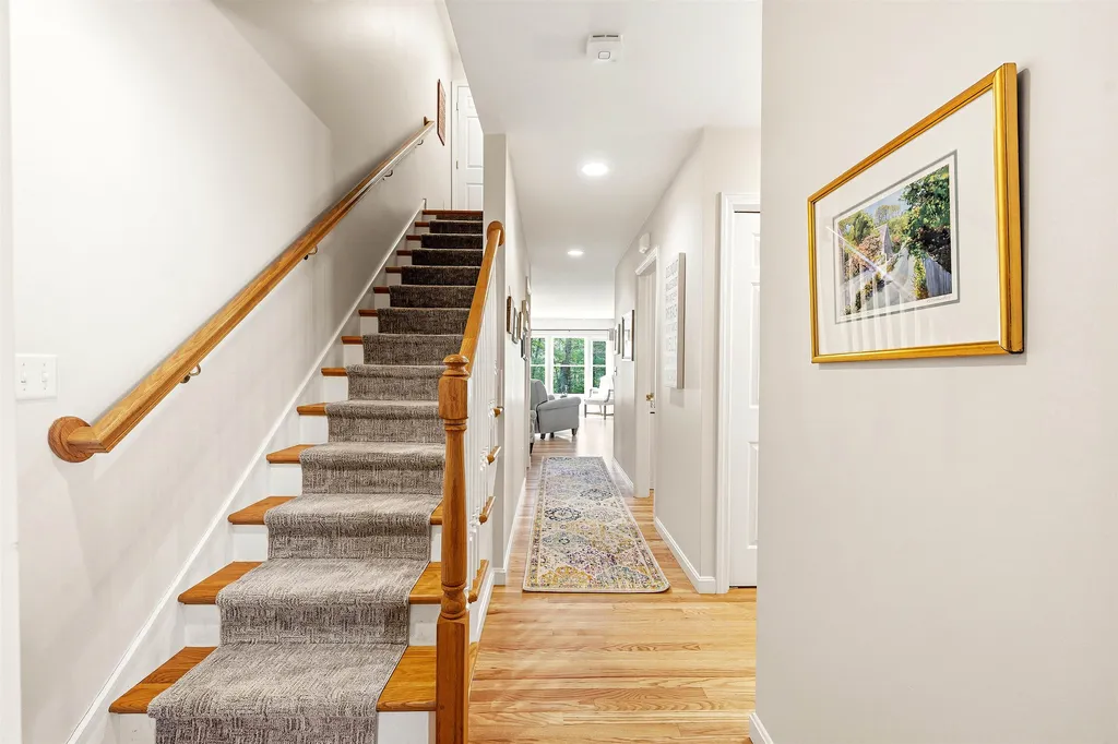 579 Sagamore Avenue Portsmouth NH 03801