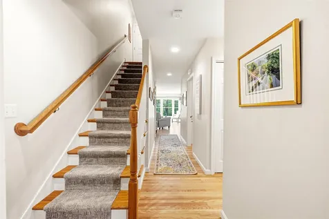 579 Sagamore Avenue Portsmouth NH 03801