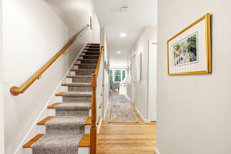 579 Sagamore Avenue Portsmouth NH 03801