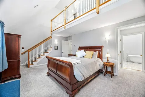 579 Sagamore Avenue Portsmouth NH 03801