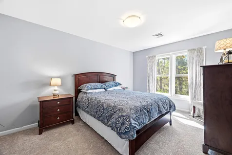 579 Sagamore Avenue Portsmouth NH 03801
