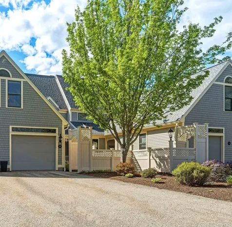 579 Sagamore Avenue Portsmouth NH 03801