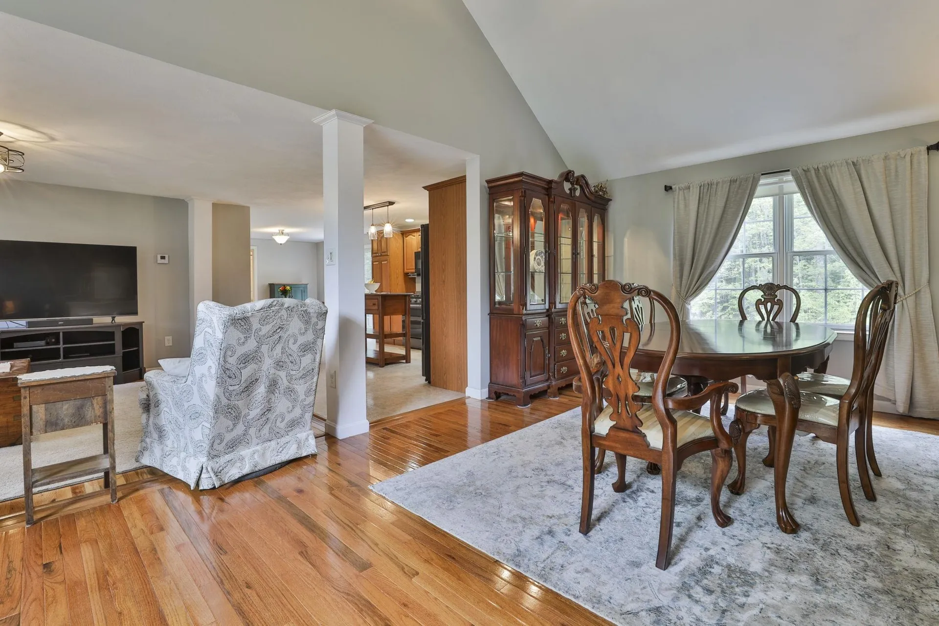 713 Raymond Road Chester NH 03036