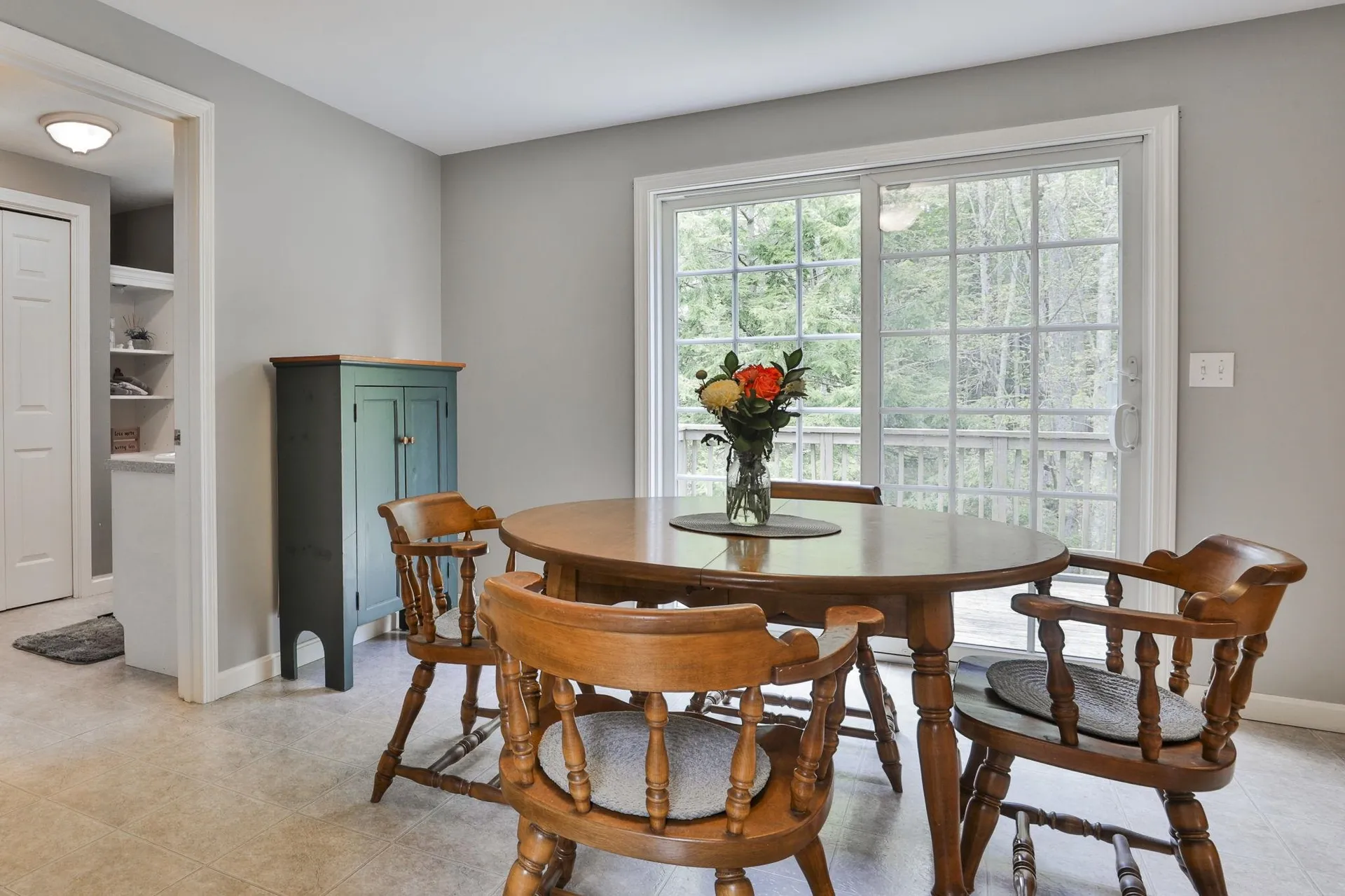 713 Raymond Road Chester NH 03036