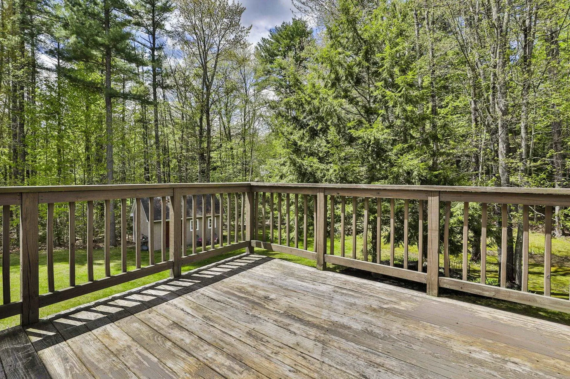 713 Raymond Road Chester NH 03036