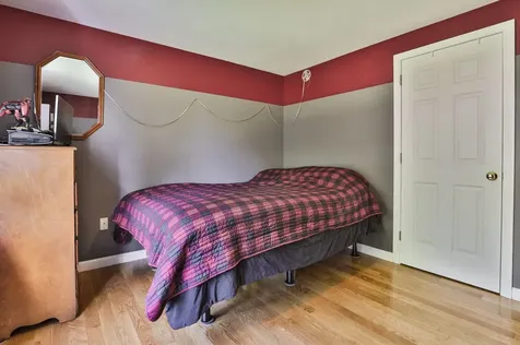 713 Raymond Road Chester NH 03036