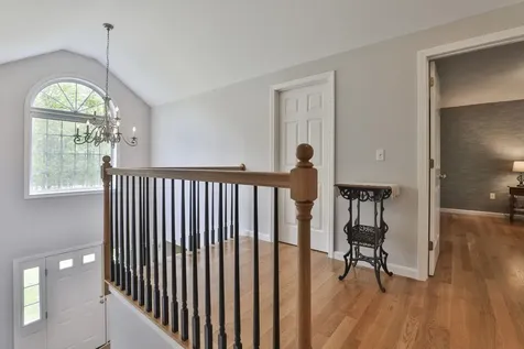 713 Raymond Road Chester NH 03036