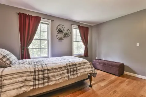 713 Raymond Road Chester NH 03036