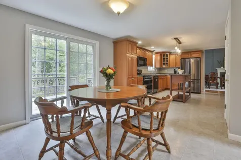 713 Raymond Road Chester NH 03036