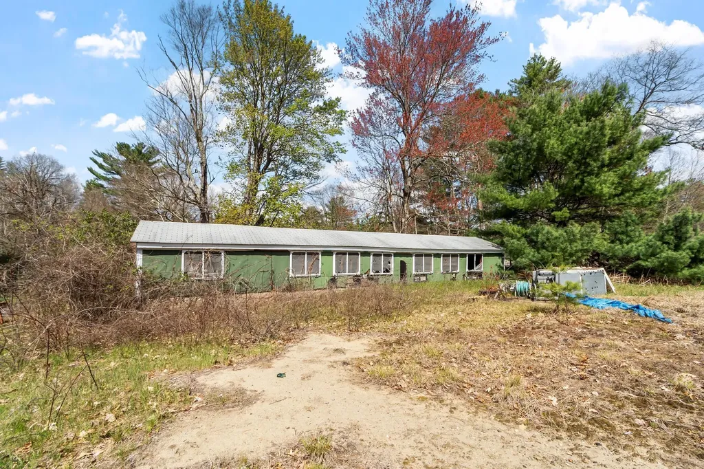 94 Amherst Road Merrimack NH 03054