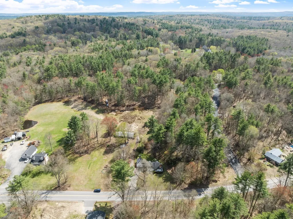 94 Amherst Road Merrimack NH 03054