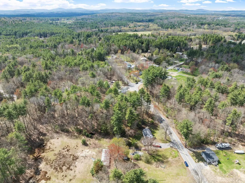 94 Amherst Road Merrimack NH 03054