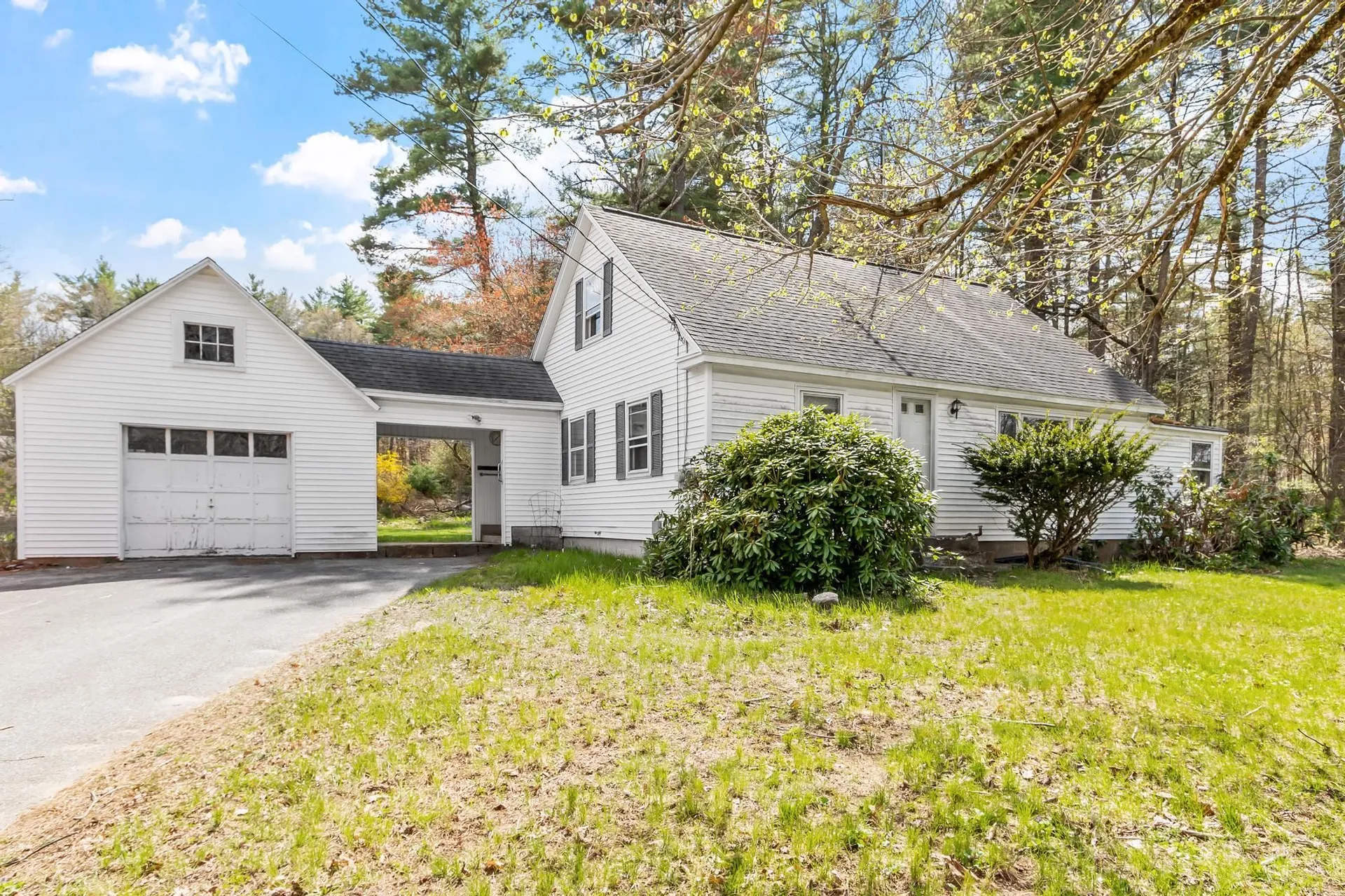 94 Amherst Road Merrimack NH 03054