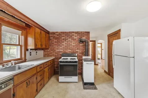 94 Amherst Road Merrimack NH 03054