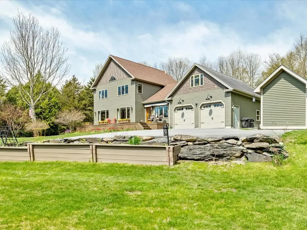 16 Sugarbush Road Milton VT 05468