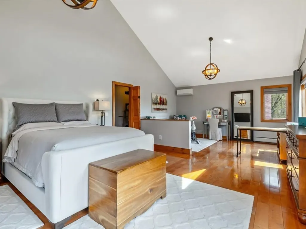 16 Sugarbush Road Milton VT 05468