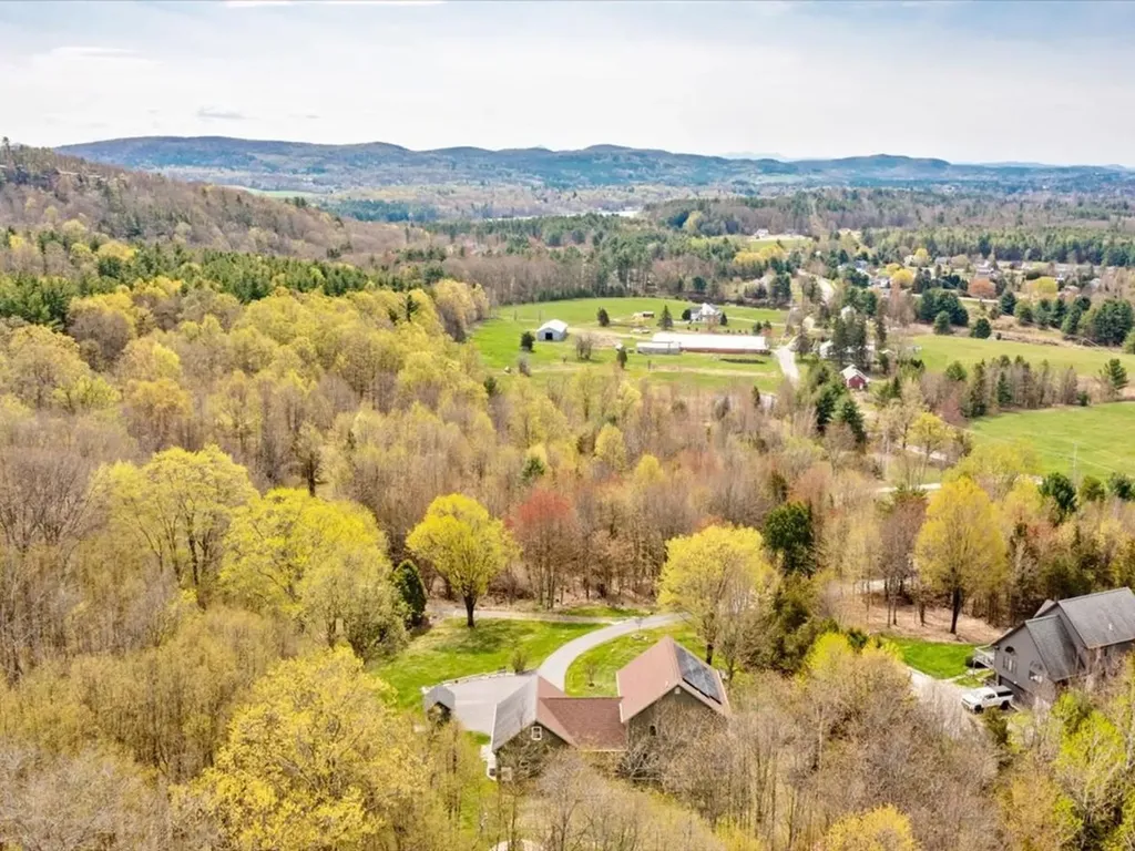 16 Sugarbush Road Milton VT 05468
