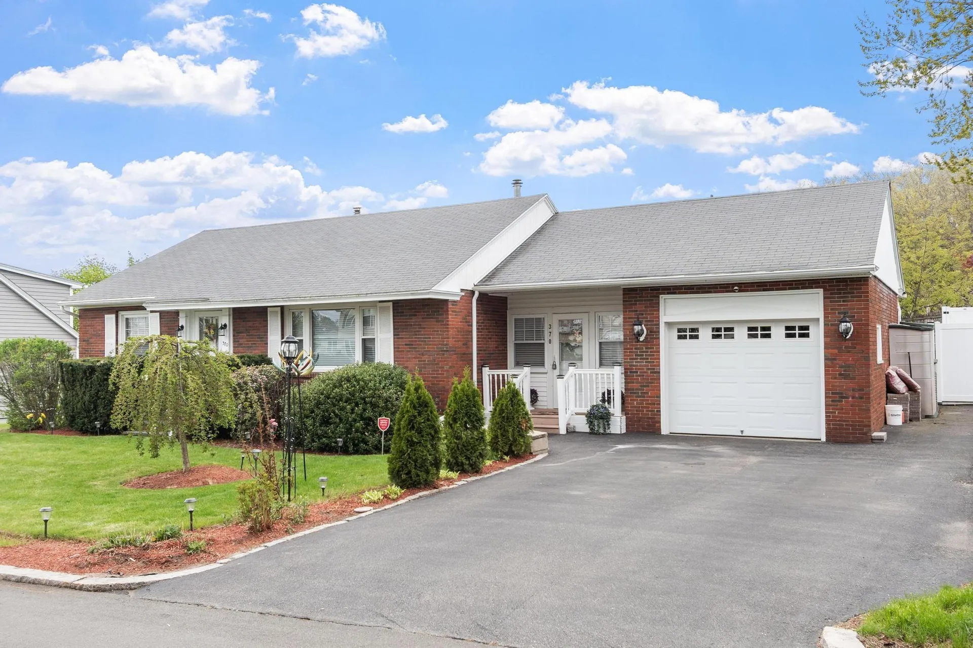 370 Reed Street Manchester NH 03102