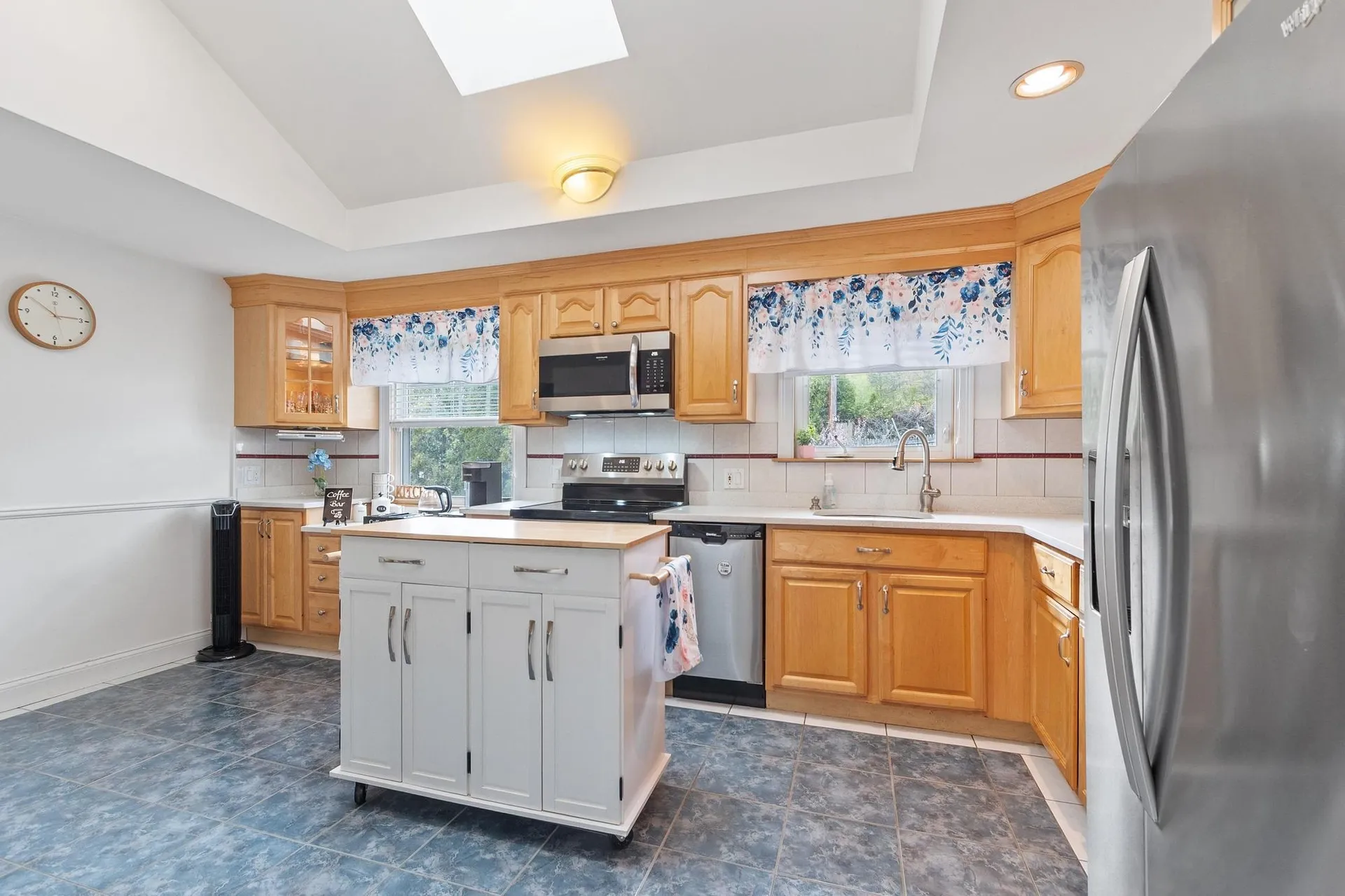 370 Reed Street Manchester NH 03102