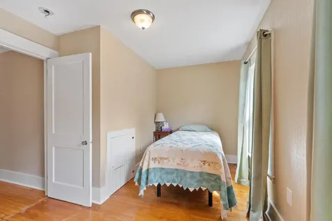 71 Linden Street Exeter NH 03833