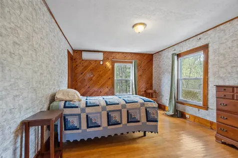 71 Linden Street Exeter NH 03833