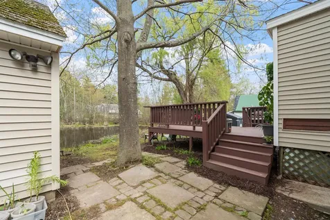 71 Linden Street Exeter NH 03833