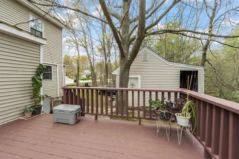71 Linden Street Exeter NH 03833