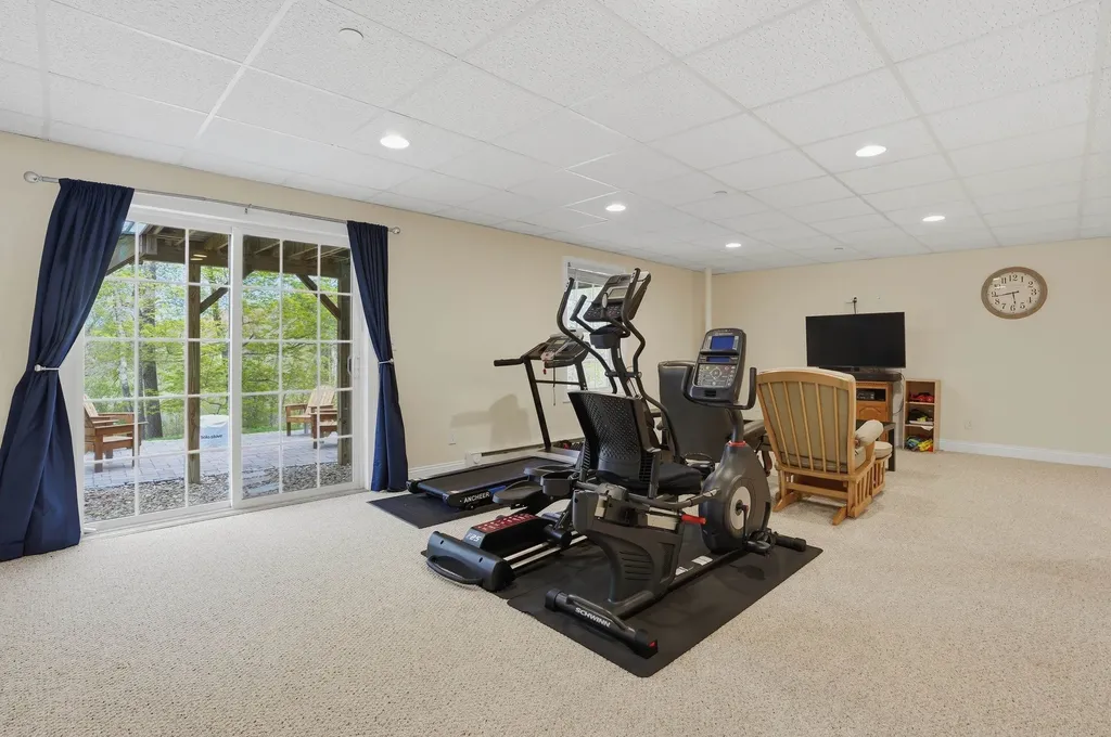 4 Mulligan Way Kingston NH 03848