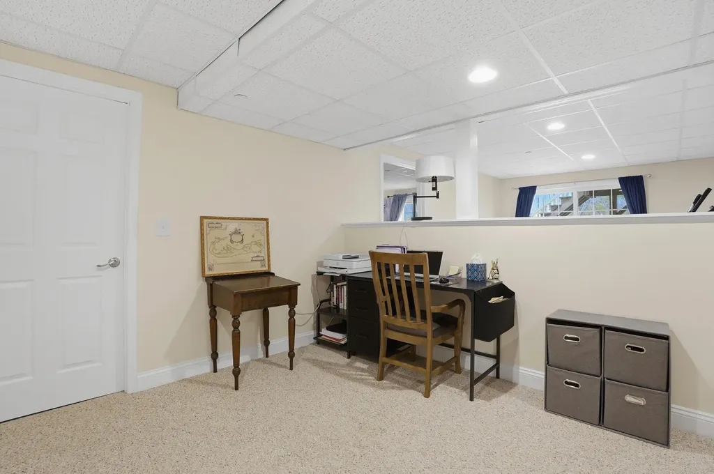 4 Mulligan Way Kingston NH 03848
