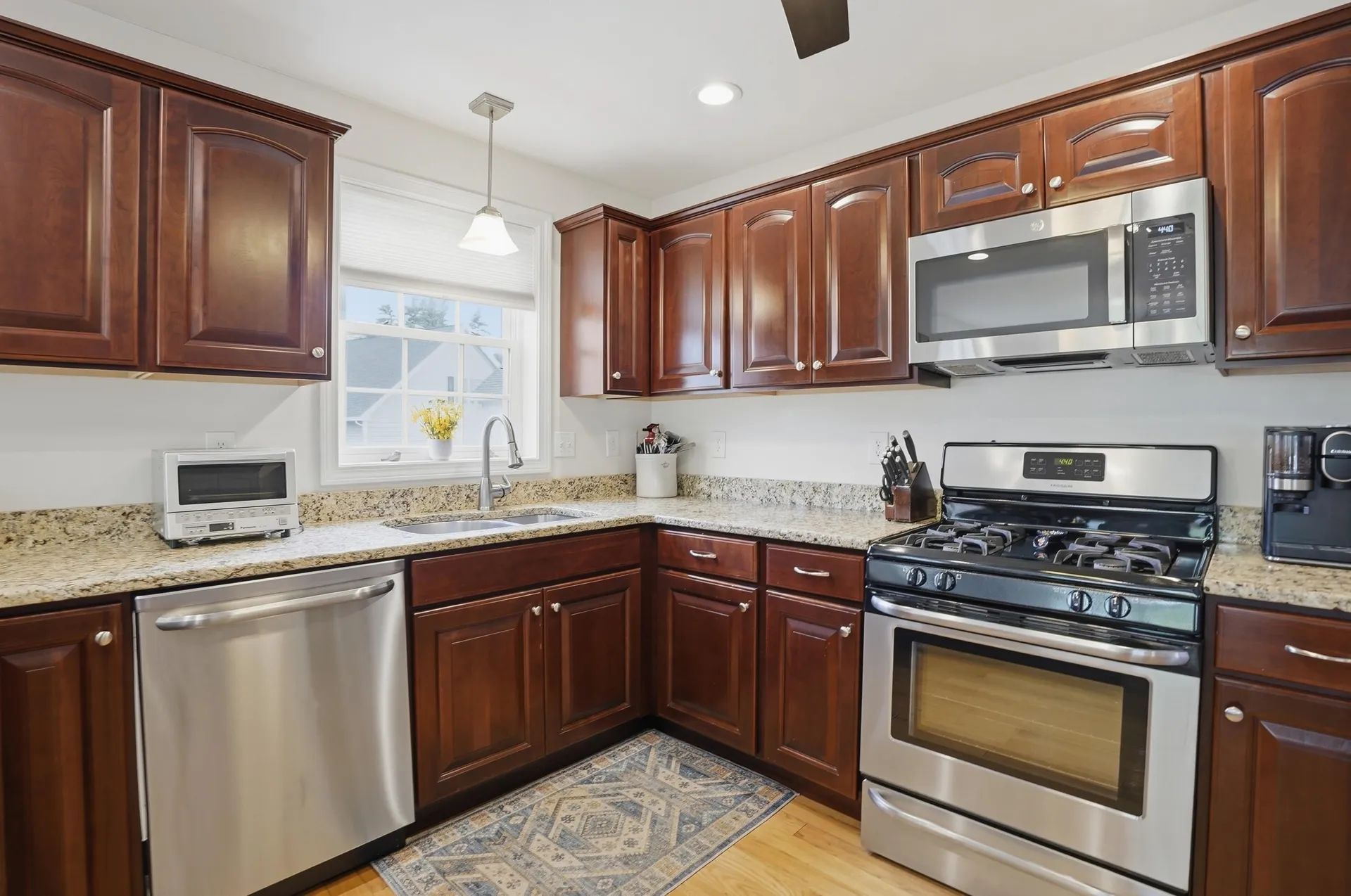 4 Mulligan Way Kingston NH 03848