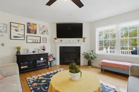 4 Mulligan Way Kingston NH 03848