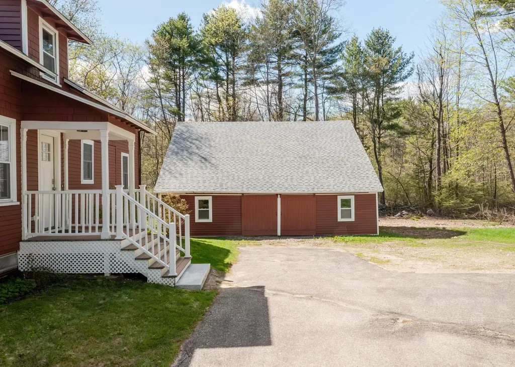 81 Dover Road Durham NH 03824