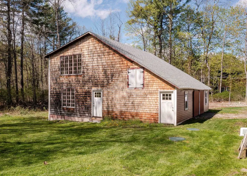 81 Dover Road Durham NH 03824