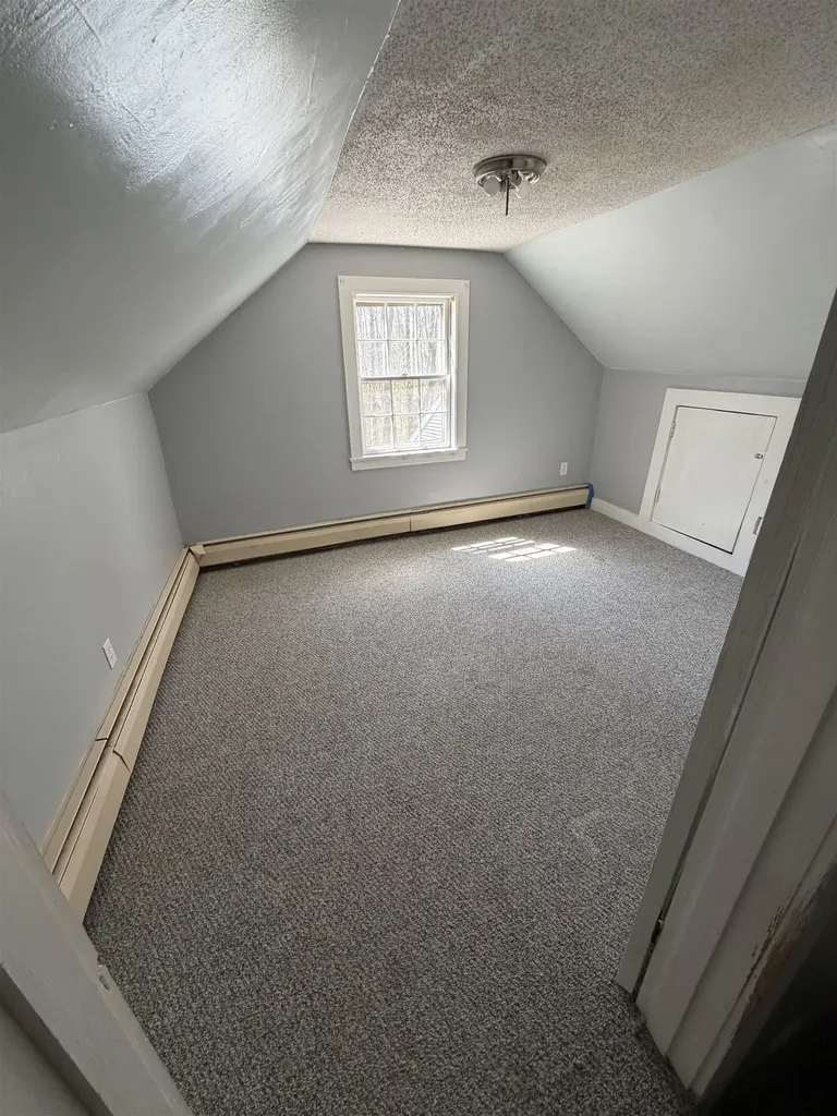 260 Charles Street Farmington NH 03835