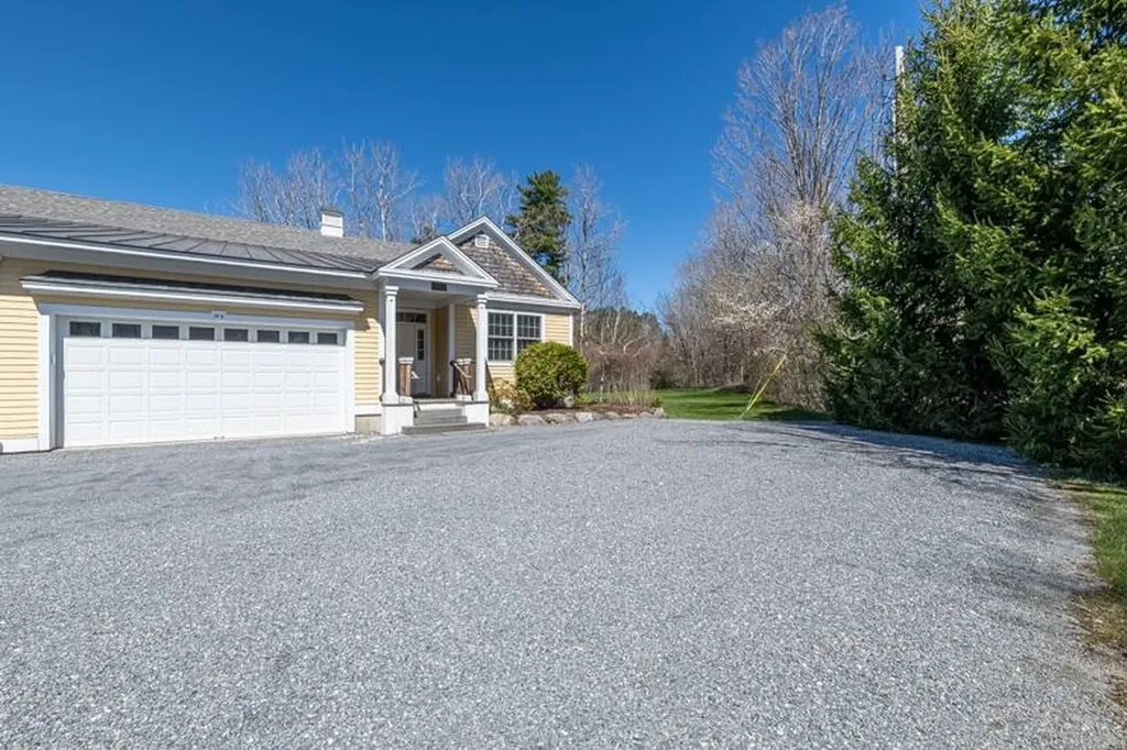 14 A Marisa Lane Dorset VT 05251