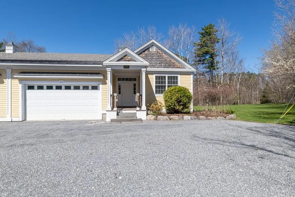 14 A Marisa Lane Dorset VT 05251