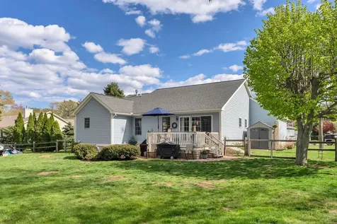 9 Marshview Circle Seabrook NH 03874